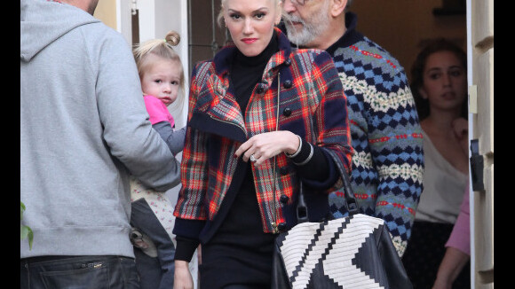 Gwen Stefani perdue au milieu des jouets : ses deux fils se régalent