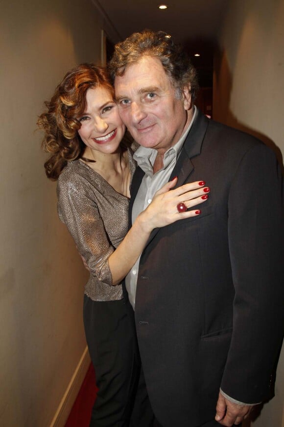 Florence Pernel et son époux Patrick Rotman à la générale de Quadrille au Théâtre Edouard-VII, à Paris, le 12 décembre 2011.