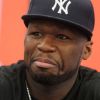 50 Cent présente ses casques audio sans fil Street by 50 et Sync by 50, à New York le 15 décembre 2011