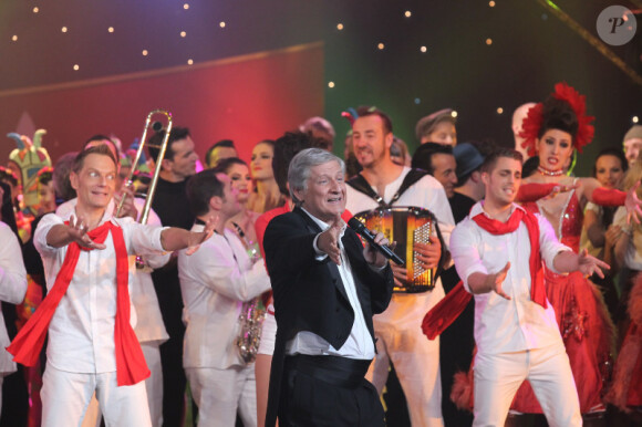 Patrick Sebastien sur son 31 pour Le grand cabaret sur son 31, diffusé le 31 décembre 2011, sur France 2