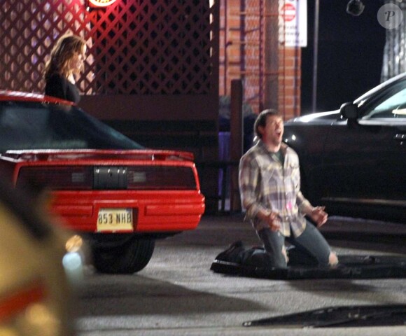 Marcia Cross sur le tournage de Desperate Housewives filme une scène d'agression, à Los Angeles, le 15 décembre 2011.