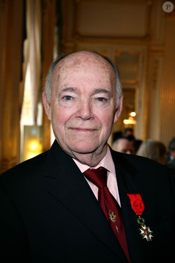 François Lesage est décédé le 1er décembre 2011.