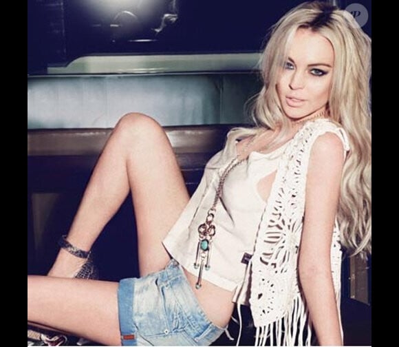 Lindsay Lohan devient l'égérie de la marque JAG Jeans.