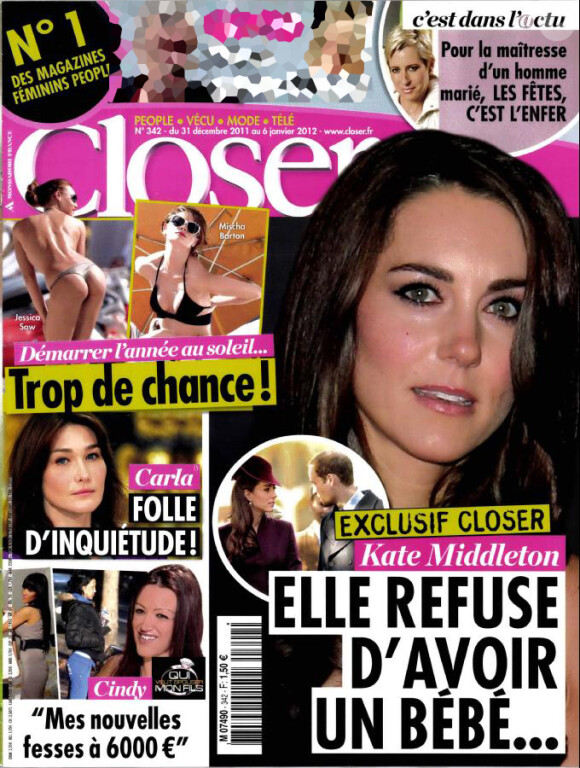 Le magazine Closer en kiosques le samedi 31 décembre 2011.