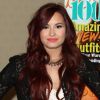 La chanteuse et actrice de 19 ans Demi Lovato rencontrait ses fans à Glendale le 4 janvier 2012.