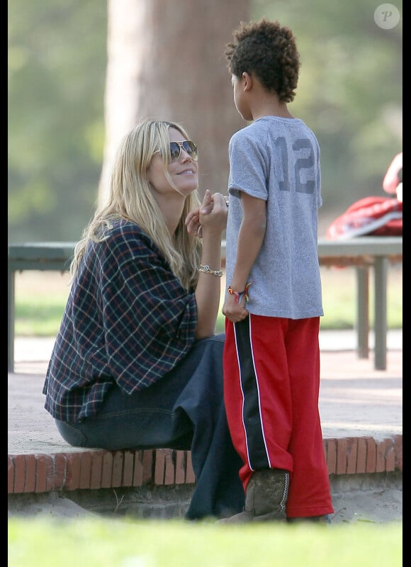 Heidi Klum et son fils Henry le 7 janvier 2012 à Los Angeles