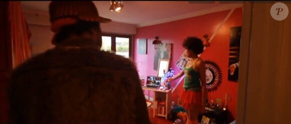 Image du clip de Sofia Gon's, Marché des insolites.