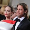 Angelina Jolie et Brad Pitt lors des Golden Globes le 15 janvier 2012 à Beverly Hills