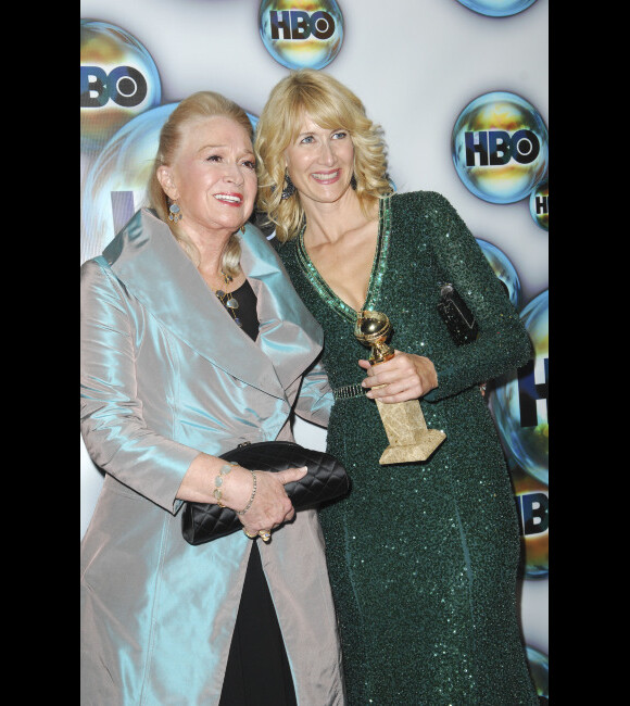 Laura Dern et sa mère Diane Ladd à l'after party des Golden Globes de HBO, le 15 janvier 2012 à Los Angeles.