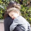 Moment de tendresse entre Nahla Berry et sa nounou à Los Angeles, le 24 janvier 2012