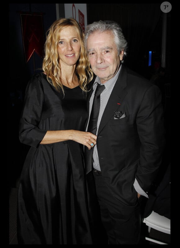 Sandrine Kiberlain et Pierre Arditi au Dîner de la mode pour le Sida au Pavillon d'Armenonville à Paris, le 26 janvier 2012.
