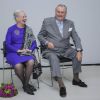 Avec son époux le prince Henrik, la reine Margrethe II de Danemark prenait part le 27 janvier 2012 au vernissage de l'exposition de ses oeuvres Essence de la couleur au musée ARKEN de Copenhague.