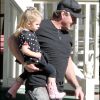 Le père de Jamie Lynn Spears, Jamie Spears, et sa petite fille Maddie Briann, lors des vacances de Thanksgiving, en Louisiane.