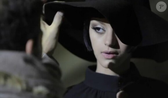 Zahia Dehar dans un shooting le 12 janvier 2012 pour Next en kiosque le samedi 4 février 2012