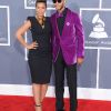 Alicia Keys et son époux Swizz Beatz sur le tapis rouge de la cérémonie des 54e Grammy Awards au Staples Center de Los Angeles le 12 février 2012. Les stars étaient nombreuses à être venues accompagnées pour la grand-messe des récompenses musicales américaines.