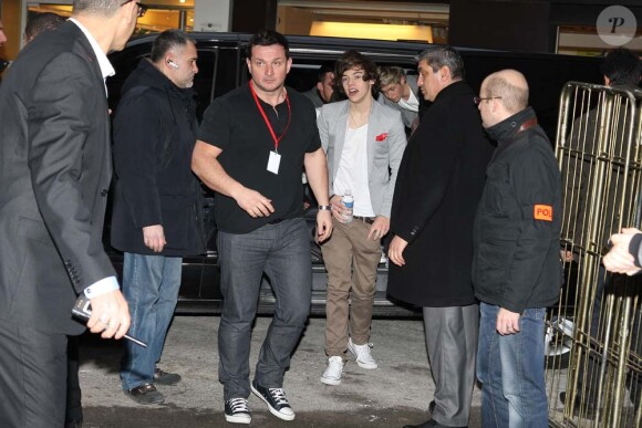 Harry Styles des One Direction débarque à Paris, le 14 février 2012.