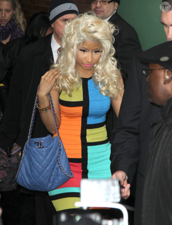 Nicki Minaj quitte le plateau de Good Morning America, à New York, le mercredi 15 février 2012.