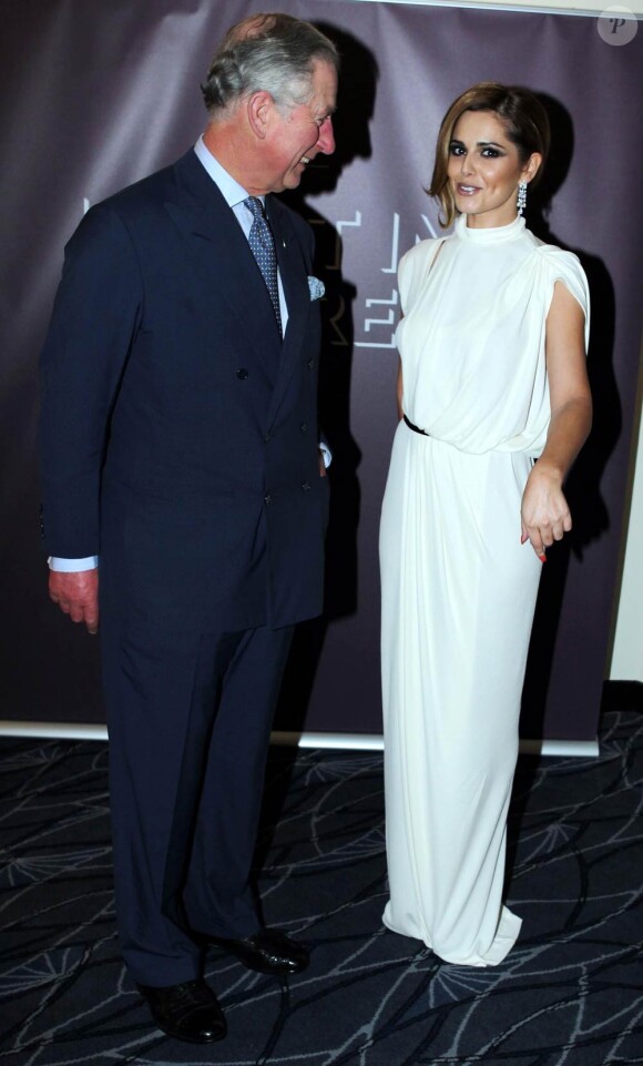 Le 23 février 2012, le prince Charles et Cheryl Cole se retrouvaient, un an jour pour jour après leur première rencontre, à l'occasion du dîner de bienfaisance annuel Invest in Futures organisé par The Prince's Trust à l'hôtel Savoy de Londres.