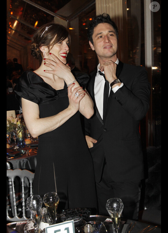 Jérémie Elkaïm et Valérie Donzelli lors de l'after-party de la 37ème cérémonie des César au Fouquet's, le 24 février 2012