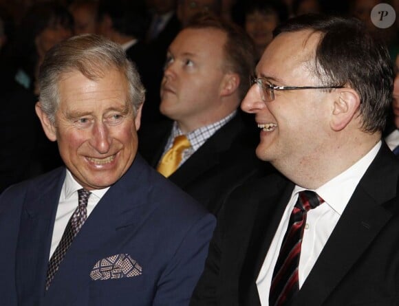 Le prince Charles, au côté du Premier ministre tchèque, prenait part le 29 février 2012 à Londres à une soirée à la mémoire de Vaclav Havel, décédé en décembre 2011 à 75 ans.