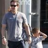 Mark Wahlberg et ses fils Michael et Brendan vont au cinéma à Century City le 3 mars 2012