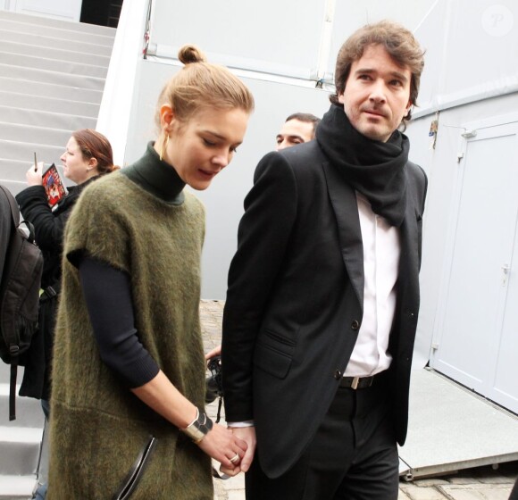 Antoine Arnault et Natalia Vodianova lors de leur arrivée au défilé Louis Vuitton le 7 mars 2012