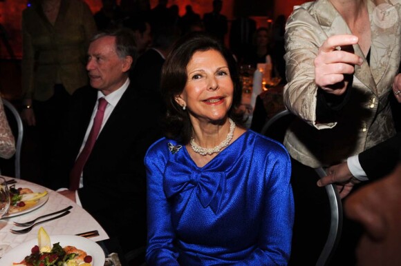 La reine Silvia de Suède lors de la soirée des Steiger Awards, où elle a été distinguée dans la catégorie charité, le 17 mars 2011 à Bochum, en Allemagne.