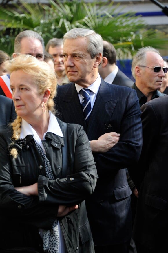 Daniel Bilalian aux obsèques d'Olivier Rey, mort le 19 mars 2012 à 56 ans, célébrées le 24 mars en l'église Saint-Justin de Levallois-Perret (Hauts-de-Seine), en présence de personnalités du sport et des médias.
