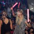 Paris Hilton lors de la soirée DJ Afrojack, son chéri, à Miami le 24 mars 2012