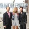 Le réalisateur Peter Berg et ses acteurs Brooklyn Decker et Taylor Kitsch présentent Battleship à Hambourg, le 26 mars 2012.