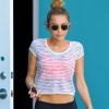 Miley Cyrus : des jambes de plus en plus fines à la sortie de son cours de Pilates à West Hollywood le 11 avril 2012