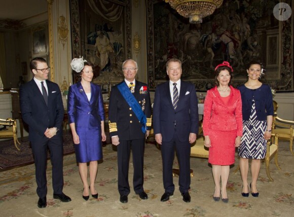 La princesse Victoria de Suède a ponctuellement interrompu son congé maternité en avril 2012 pour accueillir le nouveau couple présidentiel de Finlande.