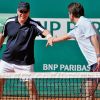 Le prince Albert II de Monaco, associé à Arnaud Boetsch, disputait le 21 avril 2012 un double exhibition contre Guy Forget et PPDA, sous l'arbitrage d'Ilie Nastase, dans le cadre du Rolex Masters 1000 de Monte-Carlo.