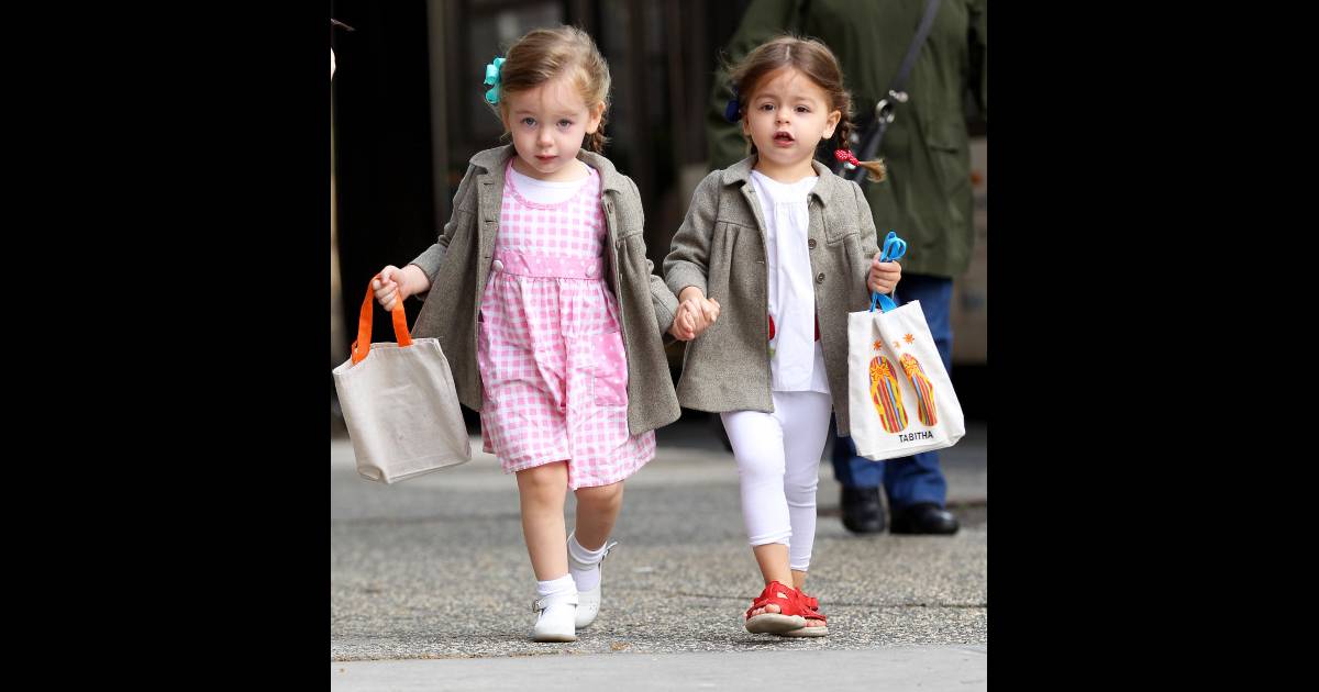 Sarah Jessica Parker Frères Et Sœurs Sarah Jessica Parker : Ses jumelles, très lookées, jouent les stars à