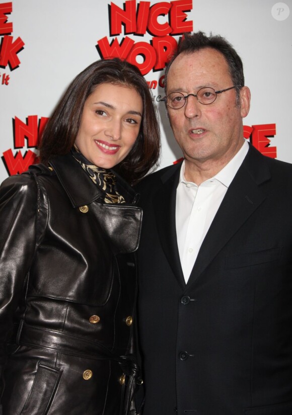 Jean Reno et sa femme Zofia à la première de la comédie musicale Nice Work If You Can Get It, à New York le 24 avril 2012