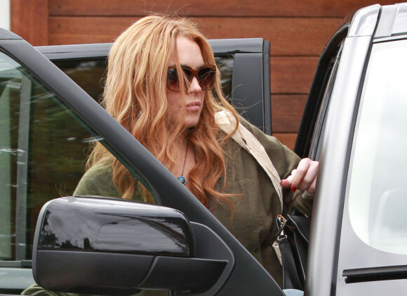 Lindsay Lohan arrive dans sa voiture, le 26 avril 2012, à Los Angeles