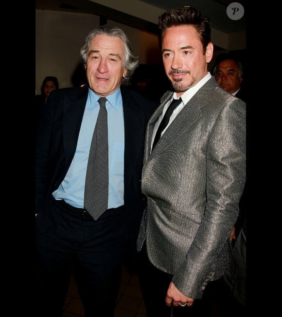 Robert de Niro et Robert Downey Jr. lors de l'avant-première à New York dans le cadre du festival de Tribeca du film Avengers, le 28 avril 2012