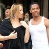 Mariah Carey et son mari Nick Cannon quittent leur hôtel du Plaza Athénée et la ville de Paris après leur week-end amoureux. Le 29 avril 2012.