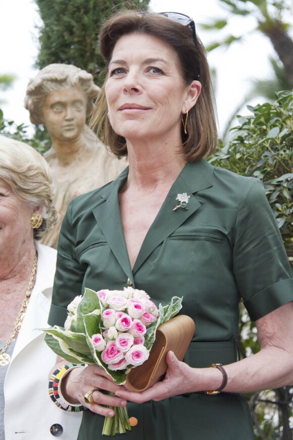 Caroline de Monaco visite le salon Rêveries sur les jardins, à Monaco. Samedi 5 mai 2012
