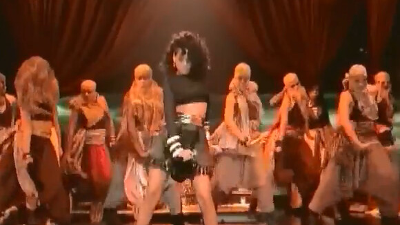 Rihanna torride au Saturday Night Live... Le thermomètre explose