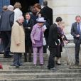 Les obsèques d'Emmanuelle de Dampierre, duchesse douairière de Ségovie et d'Anjou, morte le 3 mai 2012 à Rome, ont eu lieu le 11 mai à Paris en l'église Notre-Dame du Val-de-Grâce, rassemblant autour de son petit-fils le prince Louis de Bourbon la famille légitimiste et la Maison de France. La défunte a ensuite été inhumée au caveau familial Dampierre du cimetière parisien de Passy, en petit comité.