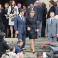  Le prince Louis de Bourbon, épaulé par sa femme la princesse Maria Margarita, était au coeur de la célébration du souvenir de sa grand-mère. 
 Les obsèques d'Emmanuelle de Dampierre, duchesse douairière de Ségovie et d'Anjou, morte le 3 mai 2012 à Rome, ont eu lieu le 11 mai à Paris en l'église Notre-Dame du Val-de-Grâce, rassemblant autour de son petit-fils le prince Louis de Bourbon la famille légitimiste et la Maison de France. La défunte a ensuite été inhumée au caveau familial Dampierre du cimetière parisien de Passy, en petit comité. 