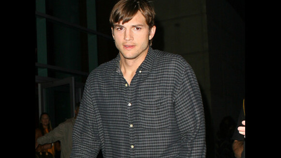 Ashton Kutcher : Cool attitude dans la peau de Steve Jobs