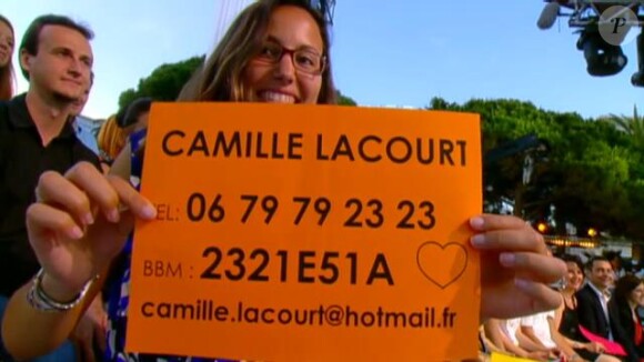 Fabien Gilot a donné le numéro de portable de Camille Lacourt sur le plateau du Grand Journal sur Canal + le 24 mai 2012 avec Florent Manaudou