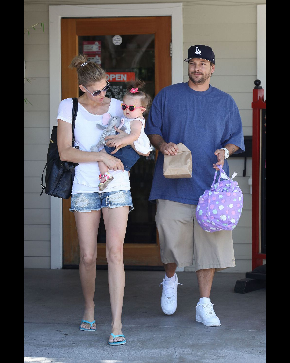 Photo Kevin Federline Sa Compagne Victoria Prince Et Leur Fille Jordan à Los Angeles Le 31 0384