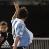 Lionel Messi dédie son but à sa compagne Antonella Roccuzzo en simulant une grossesse le 2 juin 2012 à Buenos Aires
