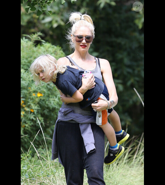 Gwen Stefani et son fils Zuma s'amusent au parc, à Los Angeles, le 4 juin 2012