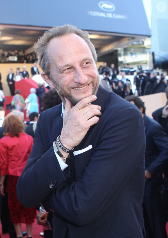 Benoît Poelvoorde sur les marches du Festival de Cannes, le 22 mai 2012.
