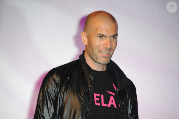 Zinédine Zidane lors du 5e prix de l'Ambassadeur décerné par l'association ELA au Parc Dysneyland Paris le 6 juin 2012