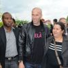 Zinédine Zidane lors du 5e prix de l'Ambassadeur décerné par l'association ELA au Parc Dysneyland Paris le 6 juin 2012